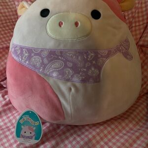 Reshma pink cow squishmallow